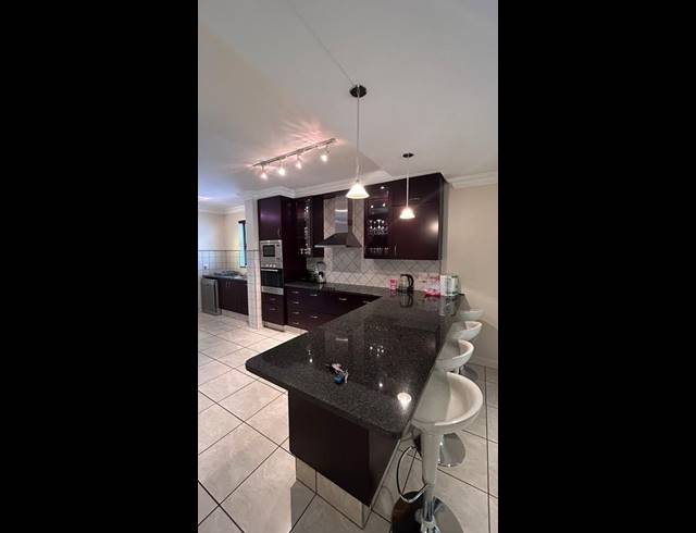 2 BEDROOM PROPERTY TO RENT IN BEDFORDVIEW